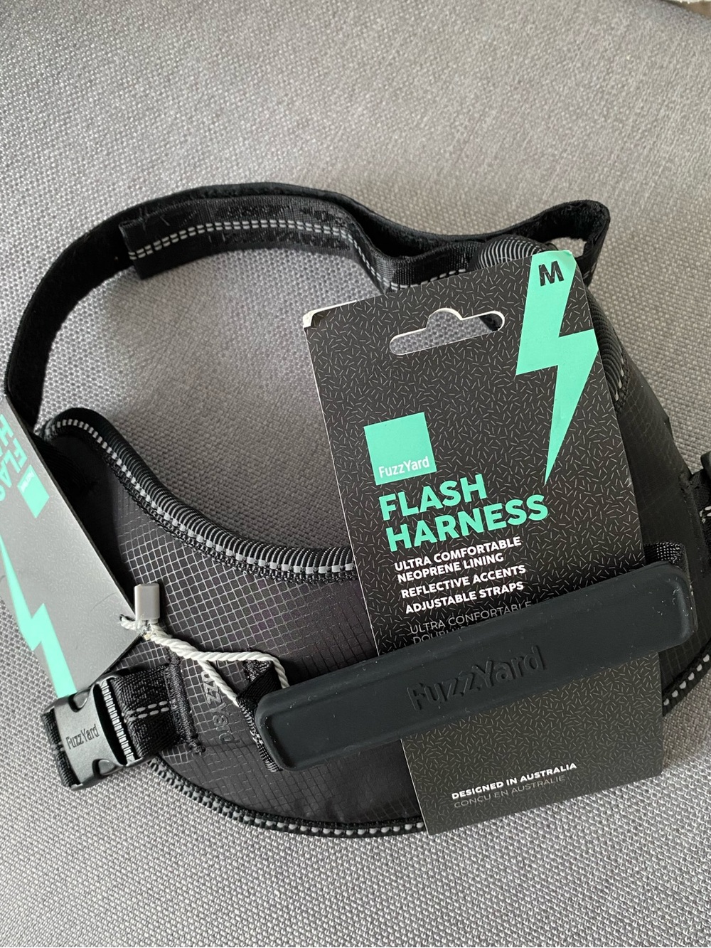 NWT FuzzYard Flash Harness - Black (M)